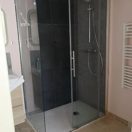 Cosy Le Puit Apartment
